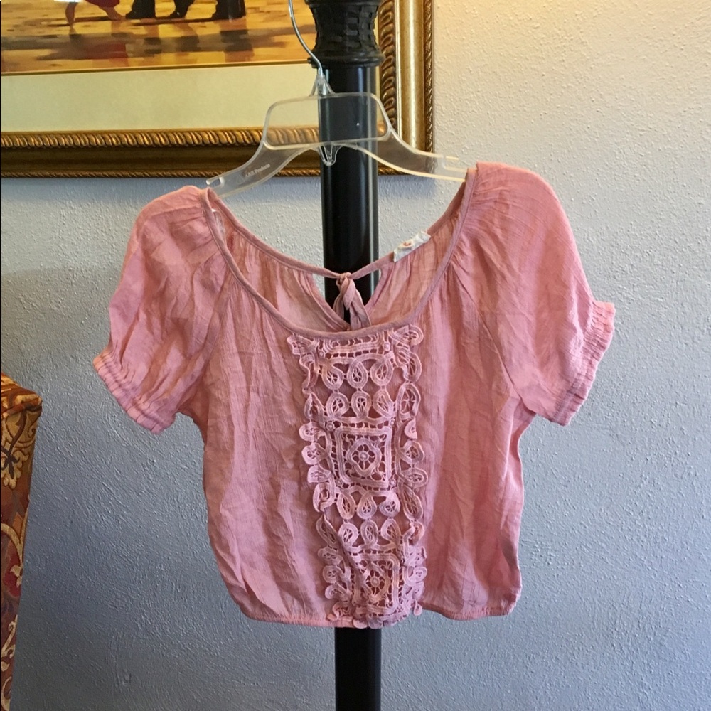 Cute peach Lacy top